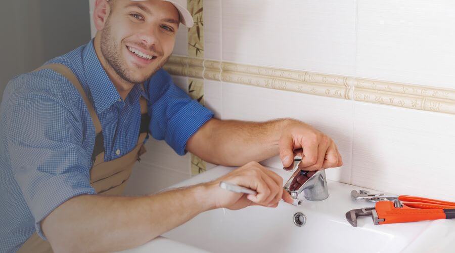 Handle or spout repair in Saint Charles, IL
